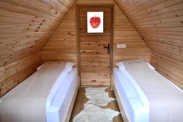 Glamping Naselje Zeleni Turizem Hotel Makole Eksteriør billede