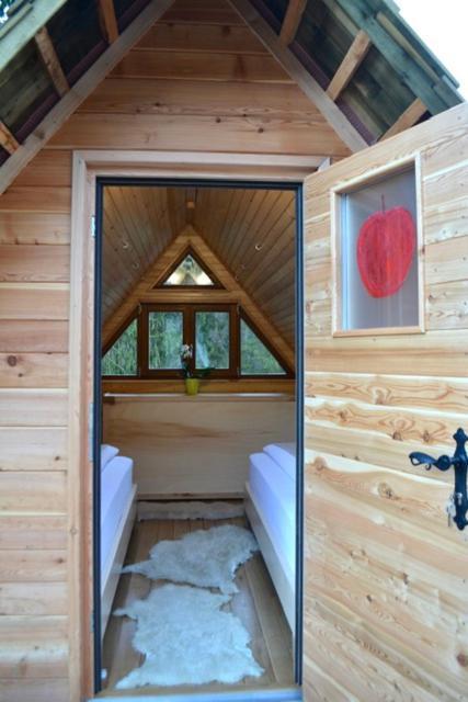 Glamping Naselje Zeleni Turizem Hotel Makole Eksteriør billede
